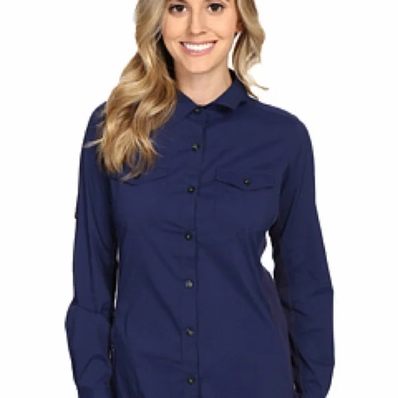 Converse button up Women's Navy Button-Up Shirt size large - Picture 3 of 10